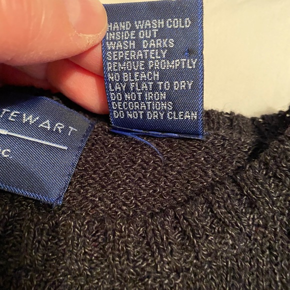 Catherine Stewart for BellePointe poinsettia sweater vest ugly Christmas sweater - Picture 8 of 10